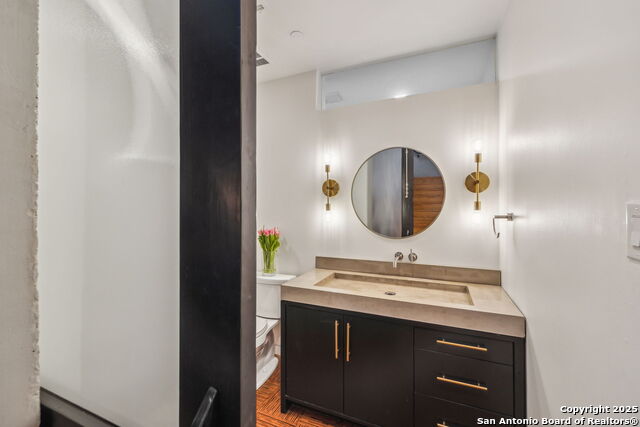 Image 21 of 32 For 212 Madison 7