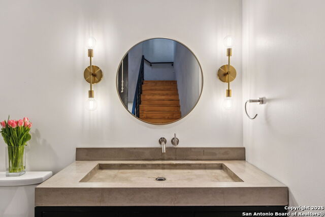 Image 22 of 32 For 212 Madison 7