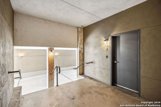 Image 30 of 32 For 212 Madison 7