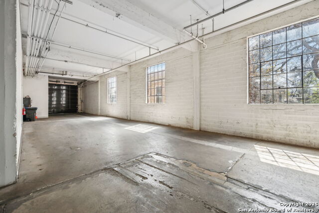 Image 31 of 32 For 212 Madison 7