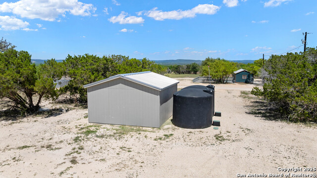 Image 49 of 53 For 728 Upper Moffett