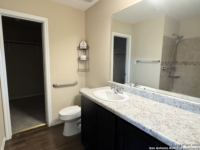 Image 12 of 18 For 5015 Everett Loop