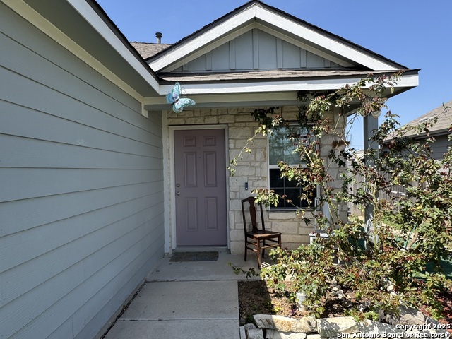 Image 4 of 18 For 5015 Everett Loop