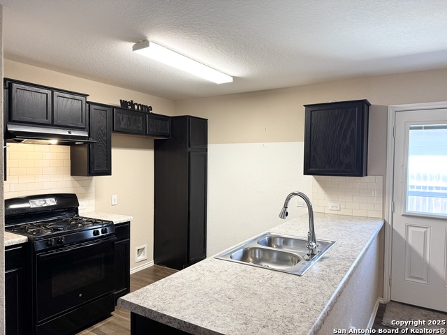 Image 6 of 18 For 5015 Everett Loop