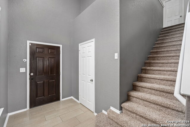 Image 5 of 38 For 9226 Brown Wl