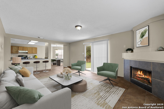 Image 4 of 21 For 9707 Autumn Valley