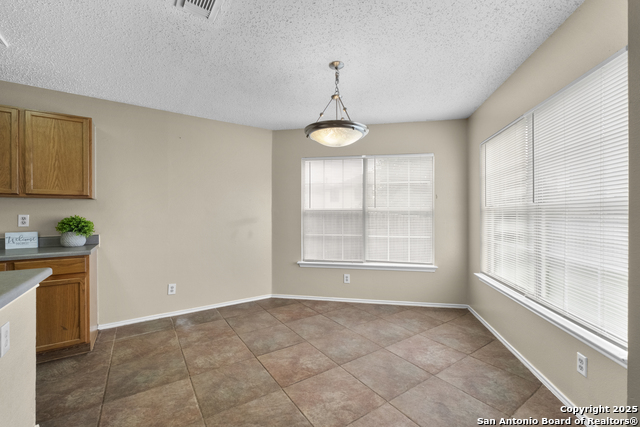 Image 7 of 21 For 9707 Autumn Valley