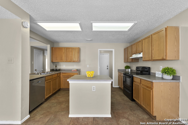 Image 8 of 21 For 9707 Autumn Valley