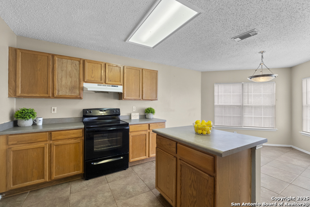 Image 9 of 21 For 9707 Autumn Valley