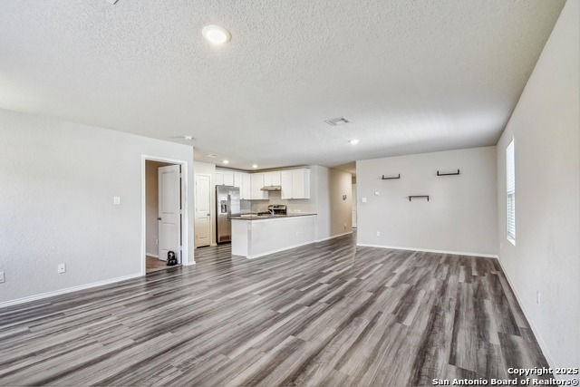 Listing photo id 4 for 10407 De Gonzalo