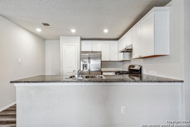 Listing photo id 7 for 10407 De Gonzalo