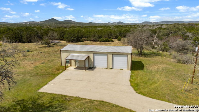 Listing photo id 34 for 3584 Privilege Creek