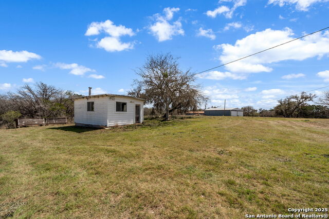 Listing photo id 45 for 3584 Privilege Creek