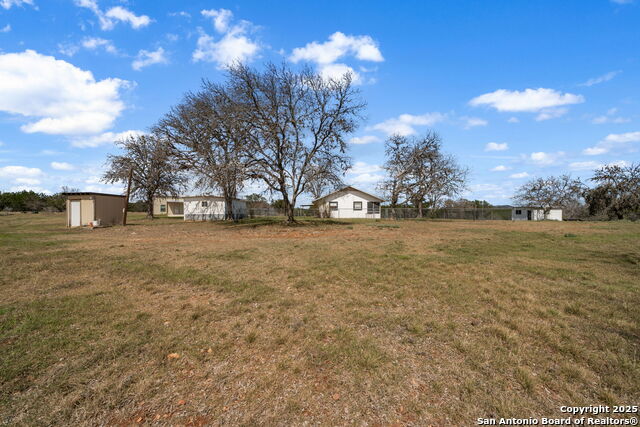 Listing photo id 48 for 3584 Privilege Creek