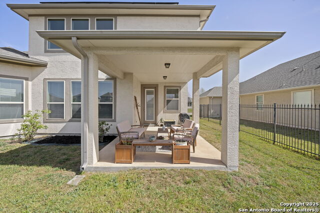 Image 24 of 29 For 8010 Cibolo View