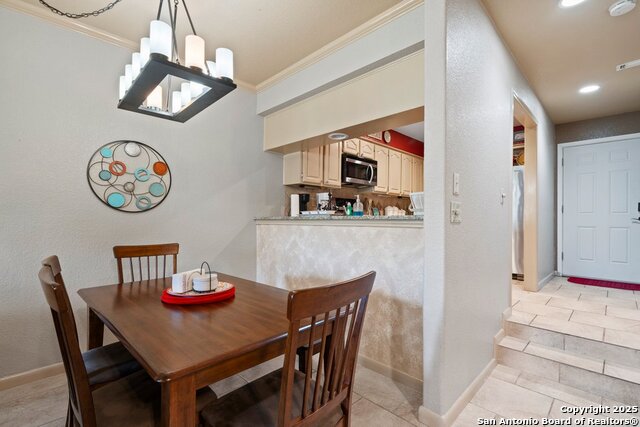 Image 5 of 19 For 421 Watts B5