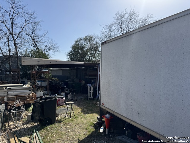 Listing photo id 2 for 1322 Sherman