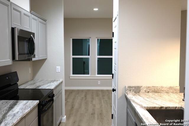 Image 11 of 20 For 339 Cypressway