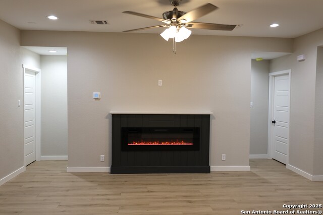 Image 7 of 20 For 339 Cypressway