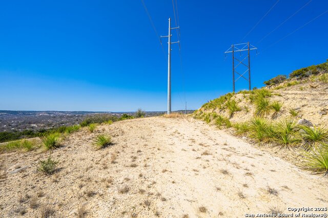 Image 11 of 19 For 0000 Holdsworth Drive N