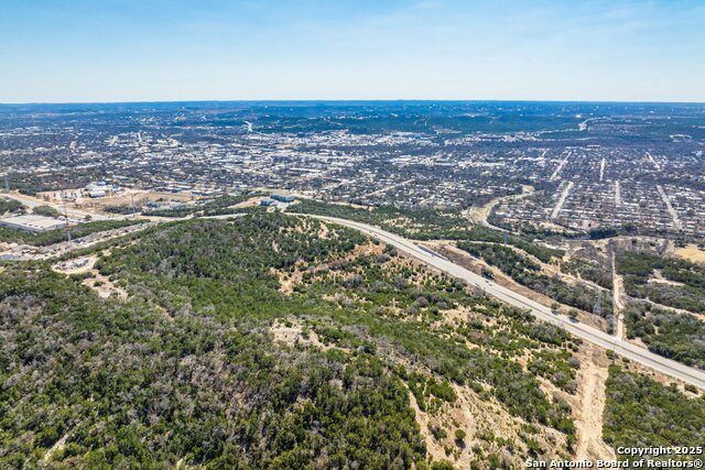 Image 4 of 19 For 0000 Holdsworth Drive N