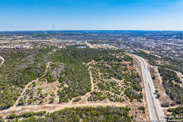 Image 6 of 19 For 0000 Holdsworth Drive N