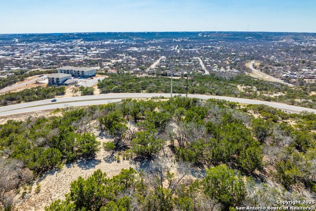 Image 8 of 19 For 0000 Holdsworth Drive N