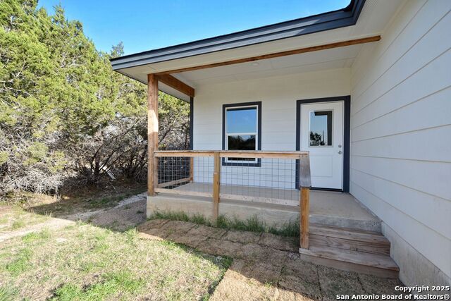 Image 9 of 50 For 1234 Clearcreek