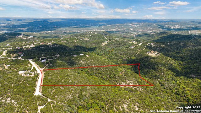 Listing photo id 0 for Tbd Lot 23 Oak Trail