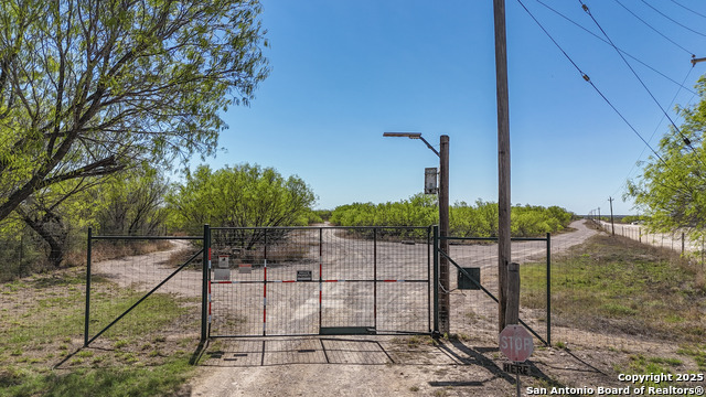 Image 15 of 40 For 0 Mines Rd