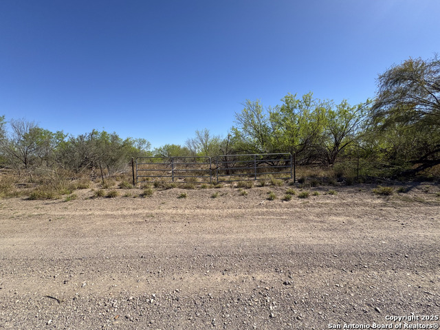 Image 3 of 40 For 0 Mines Rd