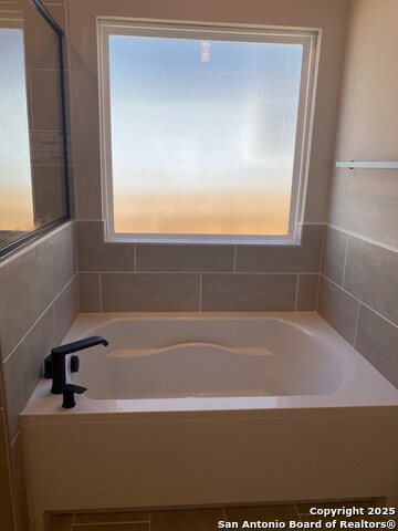 Image 5 of 34 For 11123 Lowder Lane
