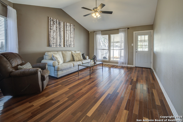 Image 4 of 28 For 4122 Tavern Oaks