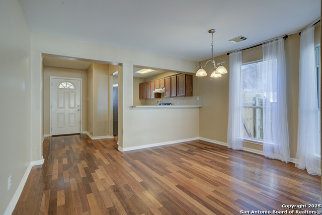 Image 6 of 28 For 4122 Tavern Oaks