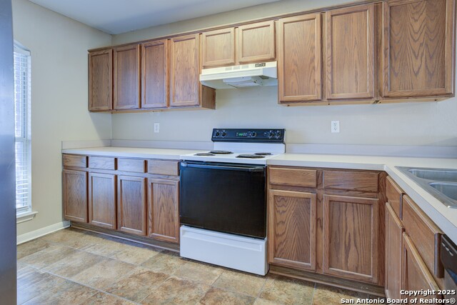 Image 8 of 28 For 4122 Tavern Oaks