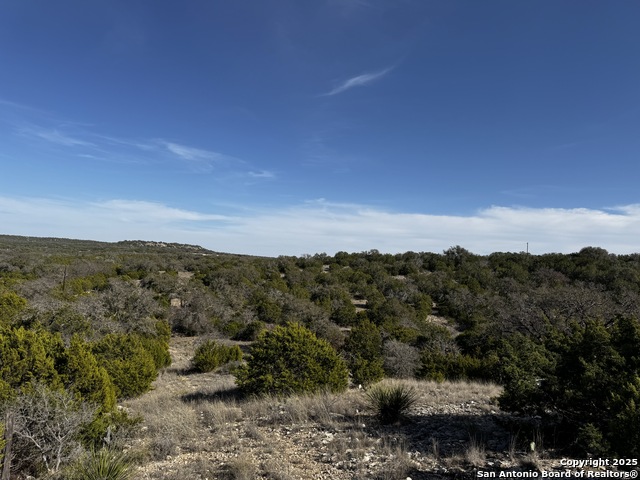 Listing photo id 8 for 408 N County Road
