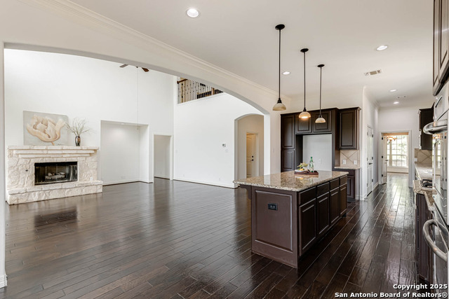 Listing photo id 23 for 7735 Stonewall Hill