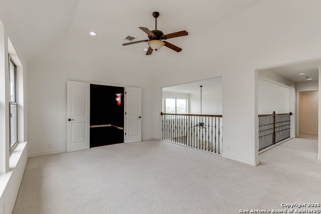 Listing photo id 33 for 7735 Stonewall Hill