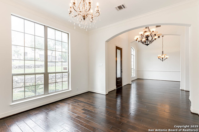 Listing photo id 7 for 7735 Stonewall Hill