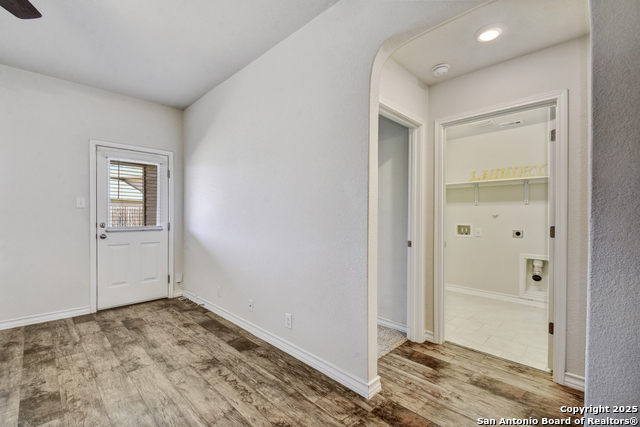 Image 14 of 45 For 4815 Swing Arc Way