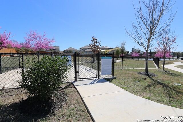 Image 43 of 45 For 4815 Swing Arc Way