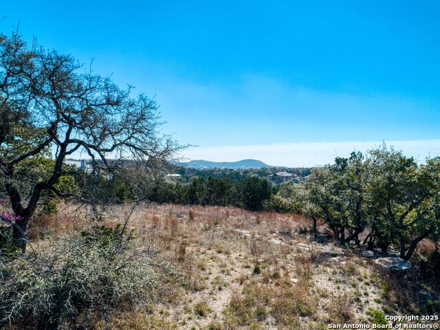 Listing photo id 2 for 313 La Paloma