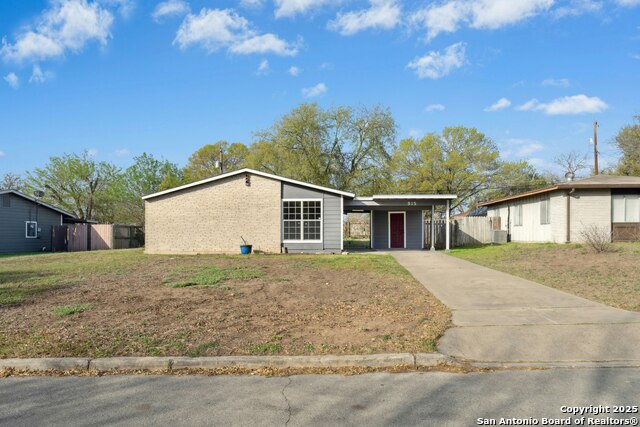 Details for 915 Stonegate, Universal City, TX 78148