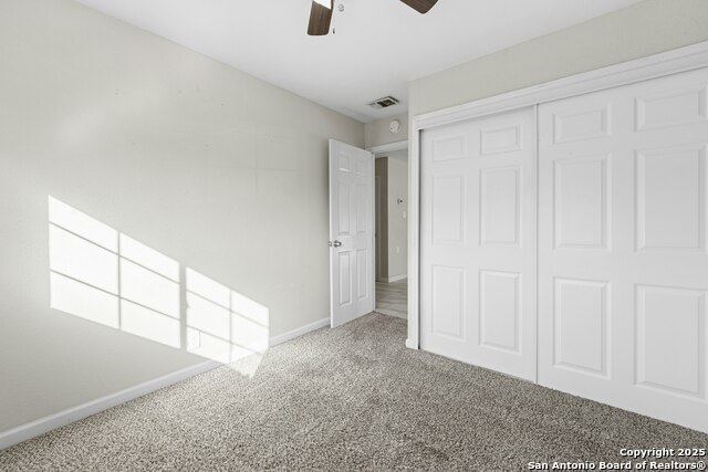 Image 20 of 36 For 915 Stonegate