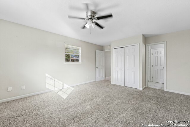 Image 21 of 36 For 915 Stonegate