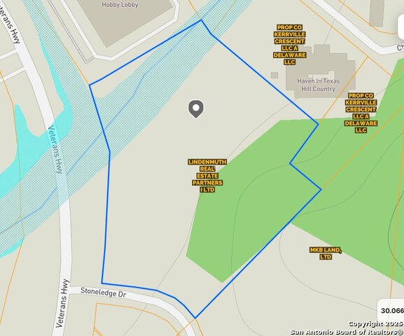 Image 5 of 7 For 2101 Stoneledge Dr N