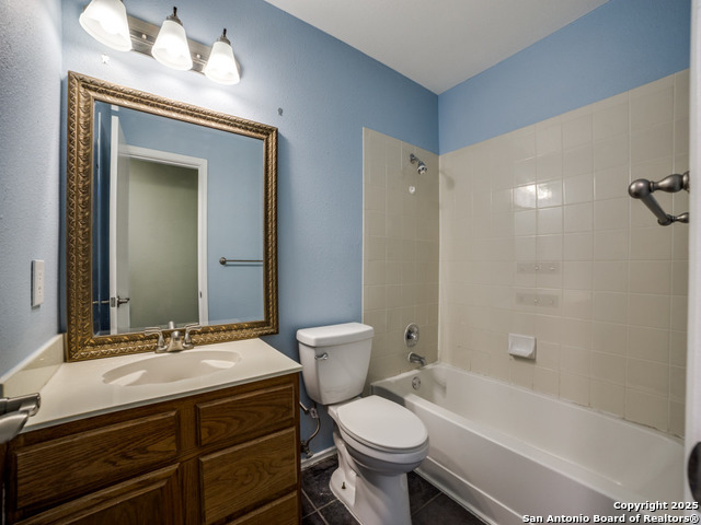 Image 21 of 25 For 7343 Bluestone