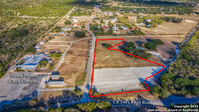 Details for 3022 Cr 348  , ConCan, TX 78838