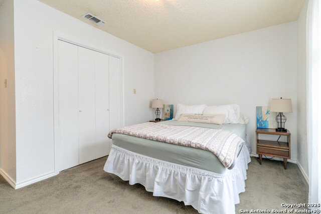 Listing photo id 12 for 106 Kildeer