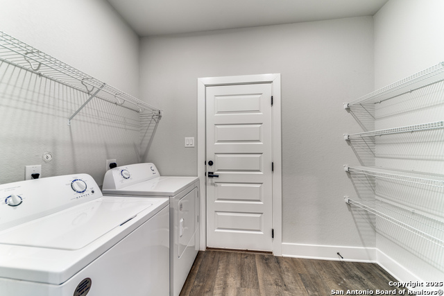 Listing photo id 17 for 1467 Cedar Grove